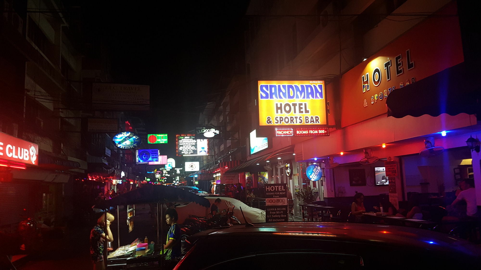 Sandman Hotel & Sports Bar Pattaya Eksteriør billede